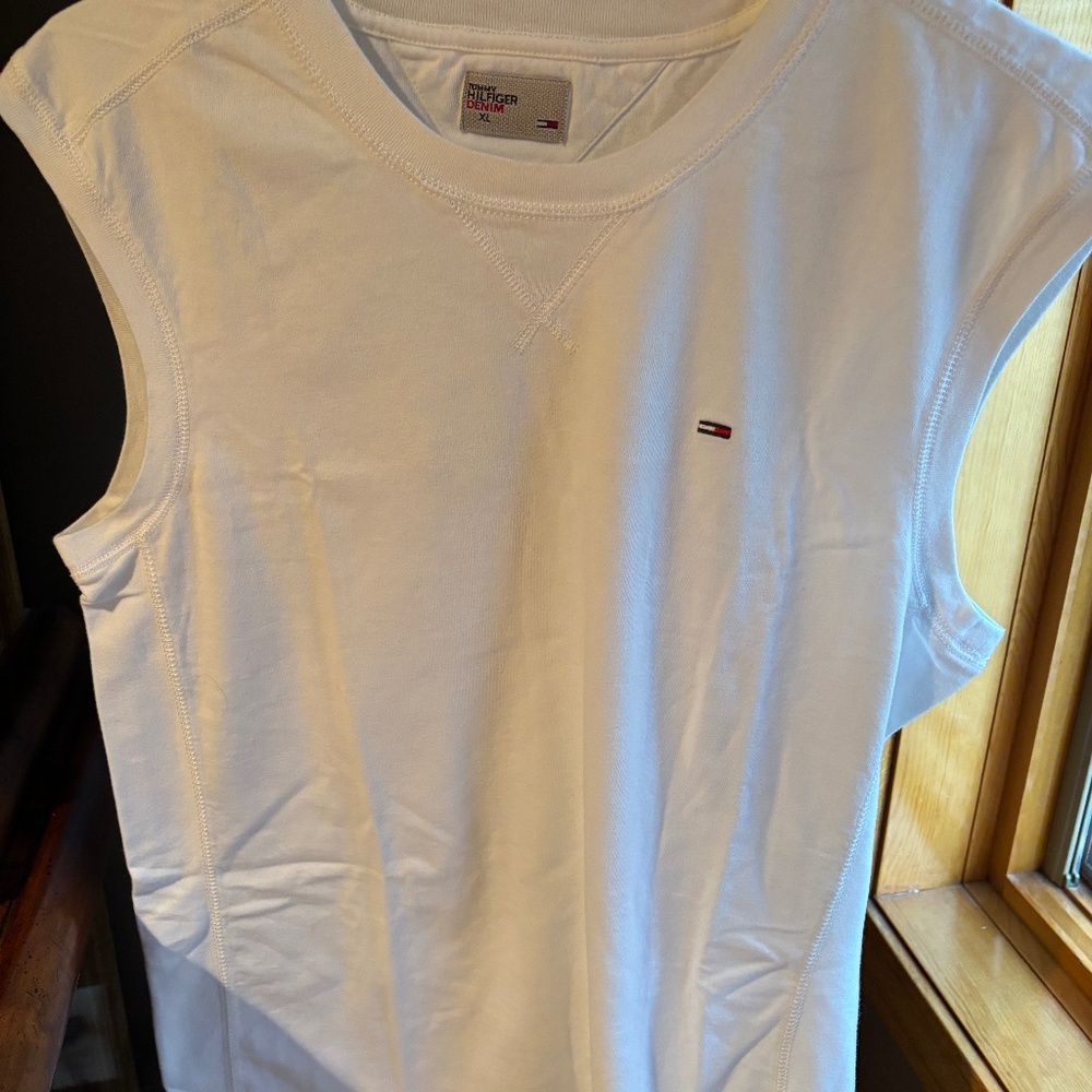 Tee Shirt Sleeveless Tommy